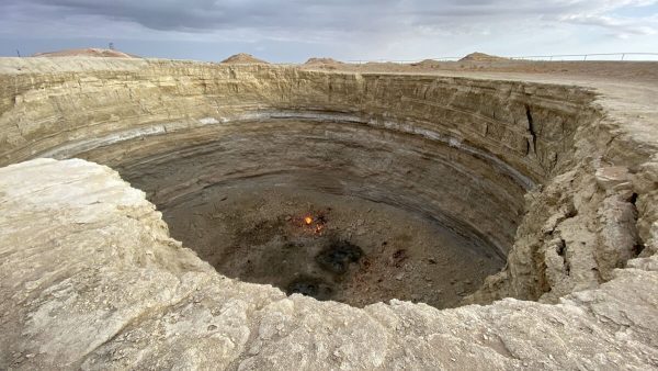 The Gates of Hell: A Surreal Experience in Turkmenistan