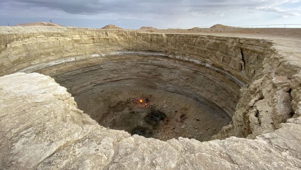 visit gates of hell turkmenistan