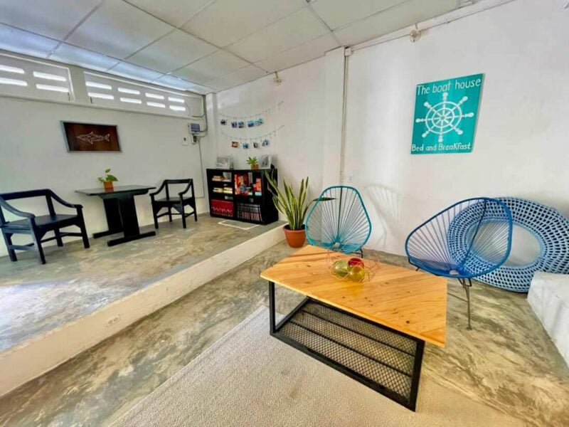 10 Best Budget-Friendly Hostels in Cancun, Mexico 10 The Boat House Hostel in Cancun