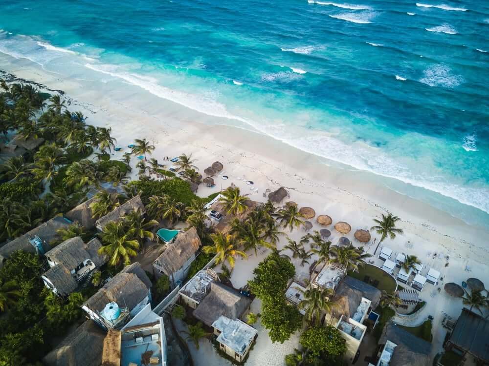 10 Best Budget-Friendly Hostels in Cancun, Mexico 8 Hostels at the beach in Cancun