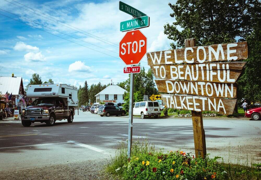Alaska Road Trip Itineraries | Self-Drive Travel Planner 6 Talkeetna TTown in Alaska