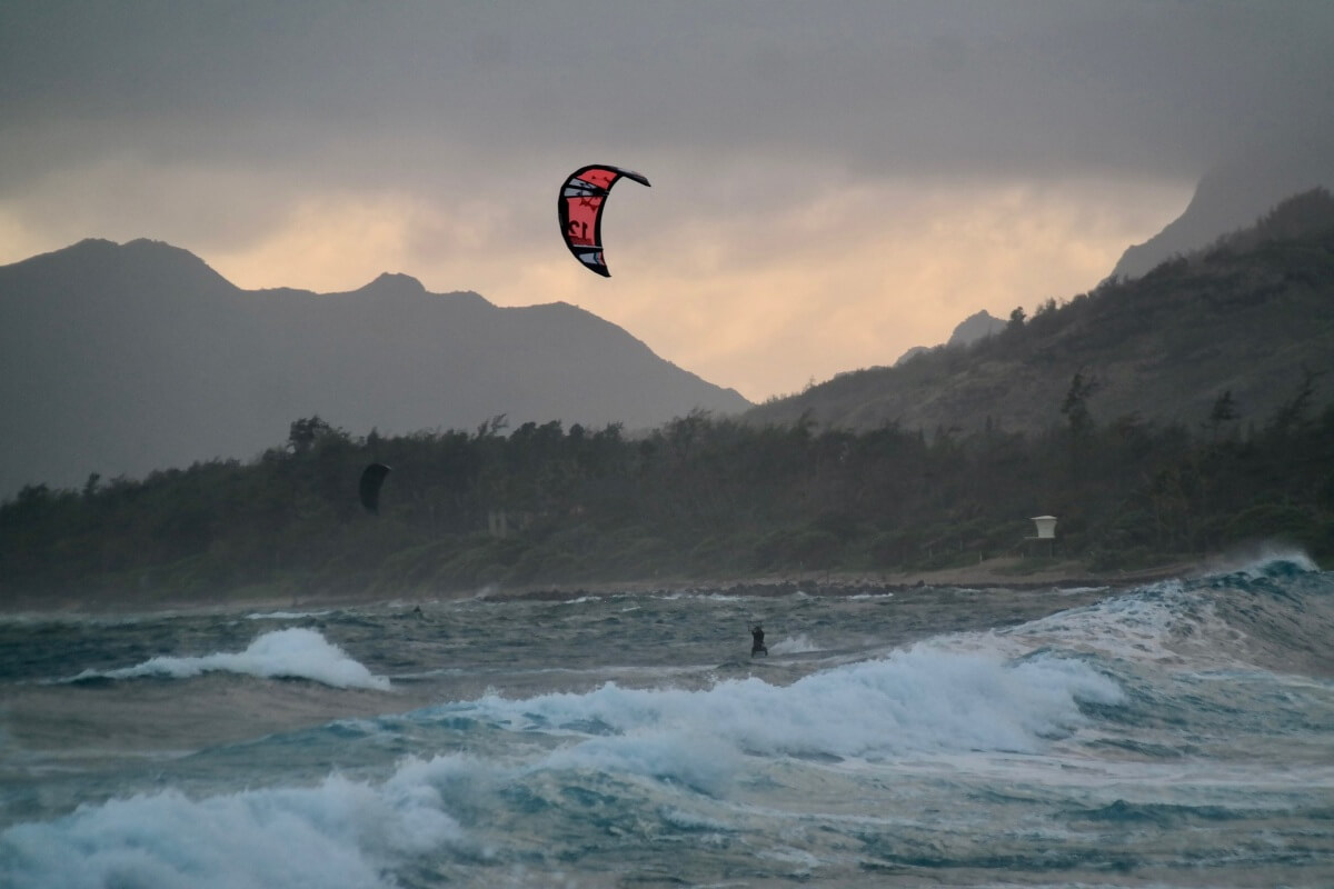 Kitesurfer in Kauai