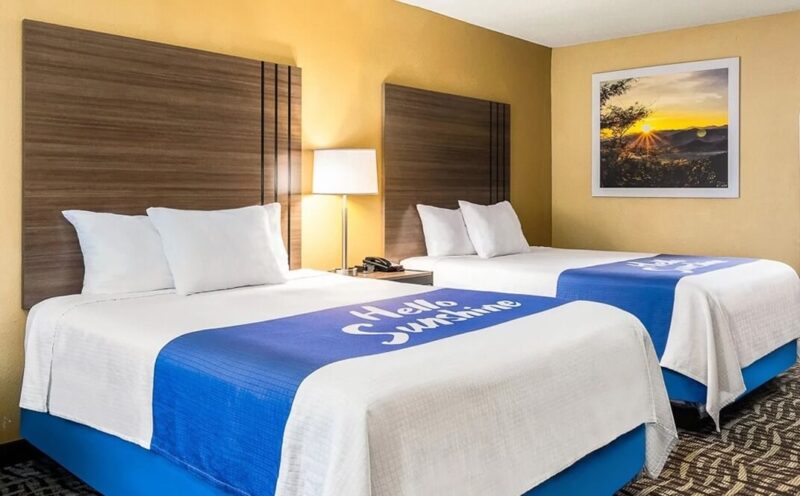 Days Inn By Wyndham Montreal East in Montreal