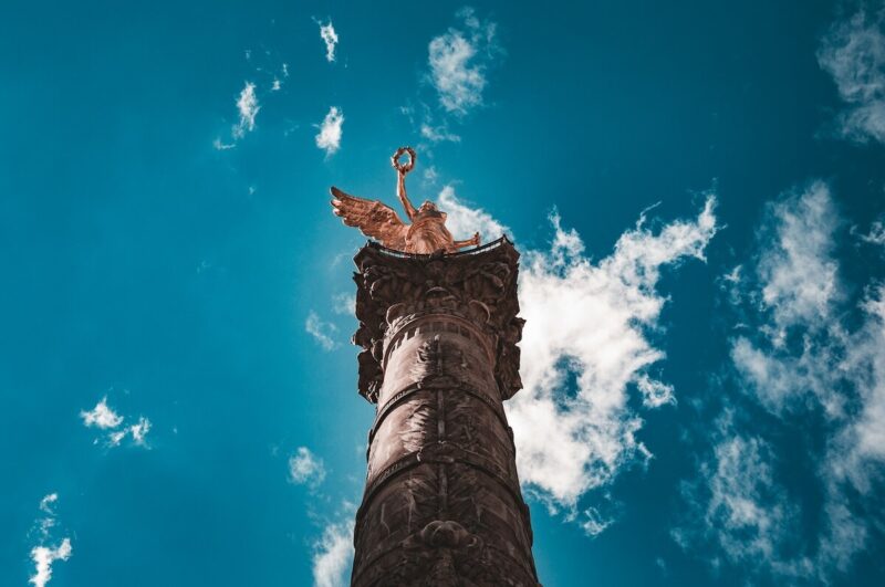 Statue in CDMX